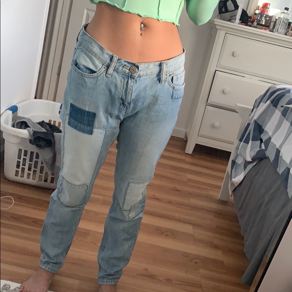 BDG Slim Boyfriend Jeans.